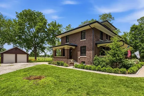 901 South Dunlap Avenue Savoy IL 61874