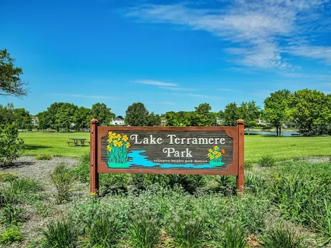 312 West Brampton Lane Arlington Heights IL 60004