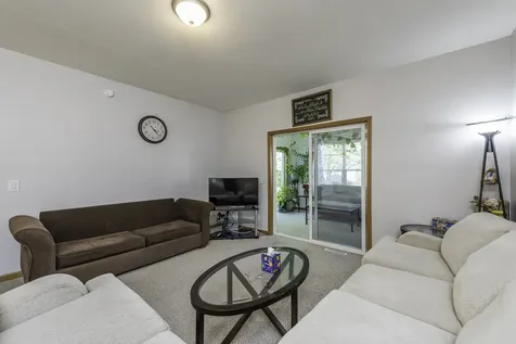 109 Hunter Court Grayslake IL 60030