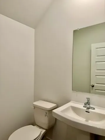 2136 Bodega Road Oswego IL 60543