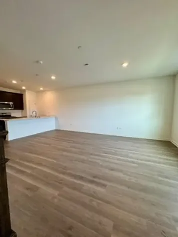 2136 Bodega Road Oswego IL 60543