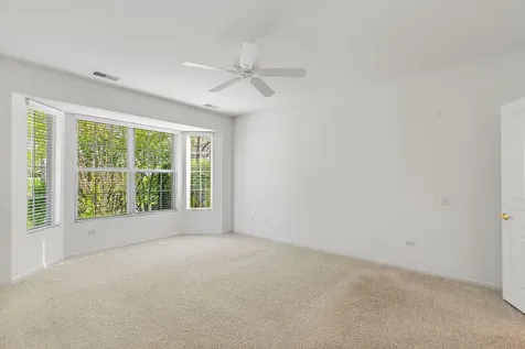 13761 Chestnut Lane Huntley IL 60142