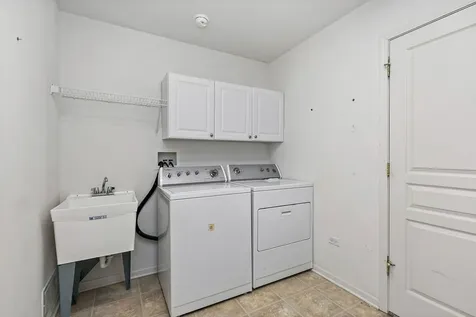 13761 Chestnut Lane Huntley IL 60142