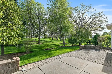 13761 Chestnut Lane Huntley IL 60142