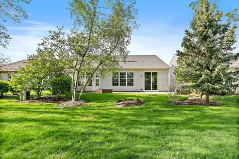 13761 Chestnut Lane Huntley IL 60142