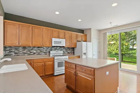 13761 Chestnut Lane Huntley IL 60142