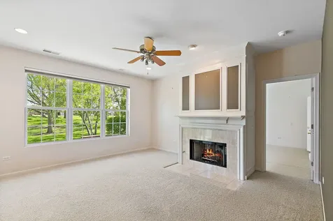 13761 Chestnut Lane Huntley IL 60142