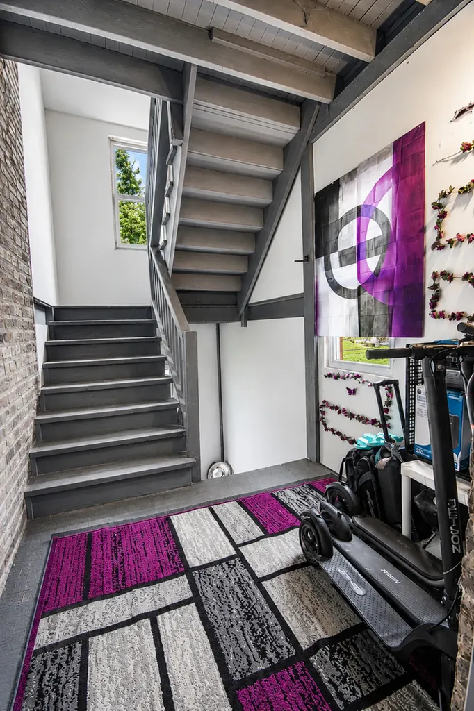 8047 South Hermitage Avenue Chicago IL 60620