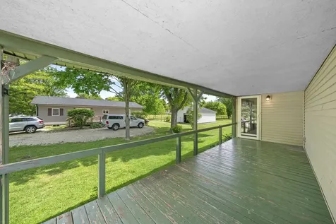 237 Chapman Street Paw Paw IL 61353