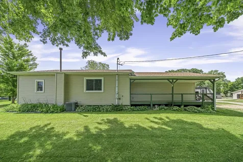 237 Chapman Street Paw Paw IL 61353