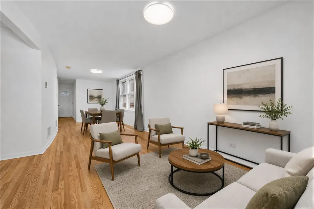 464 North Aberdeen Street Chicago IL 60642
