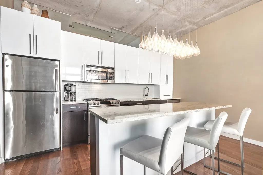 235 West Van Buren Street Chicago IL 60607