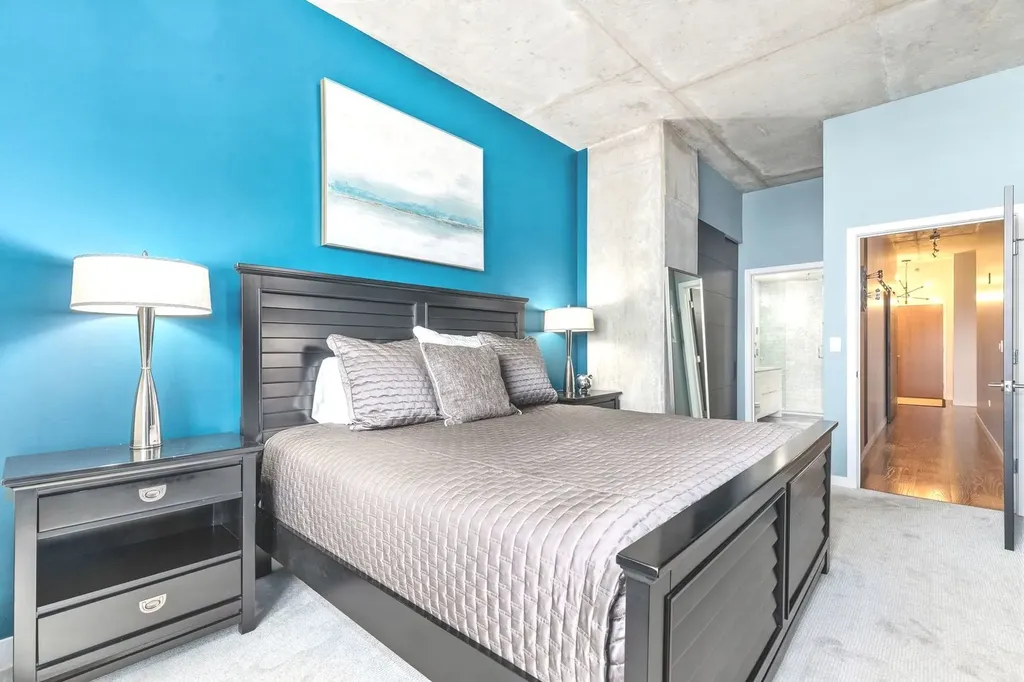 235 West Van Buren Street Chicago IL 60607