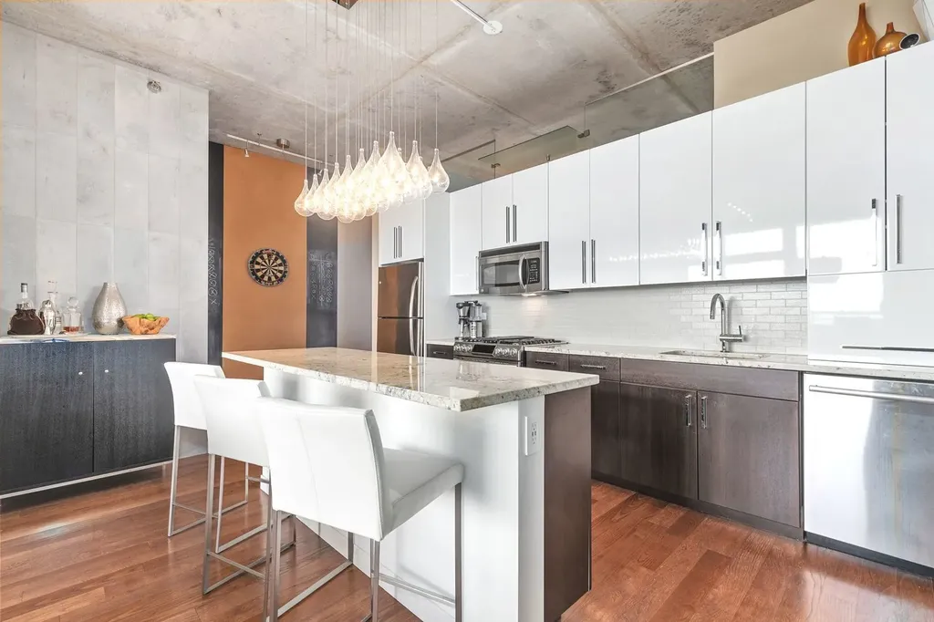 235 West Van Buren Street Chicago IL 60607