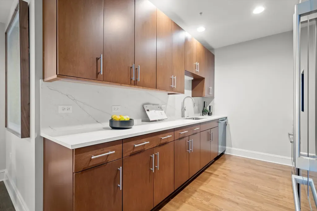 850 North Lake Shore Drive Chicago IL 60611