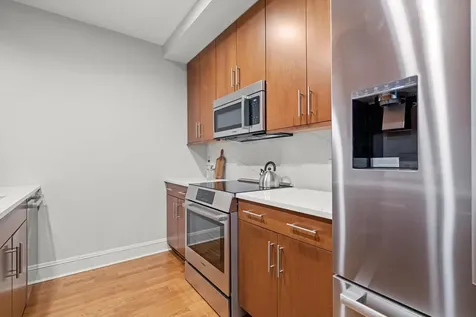 850 North Lake Shore Drive Chicago IL 60611