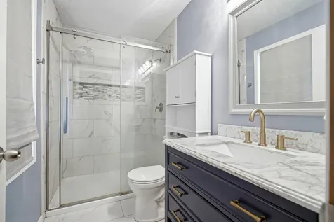 1303 Kenneth Drive Bloomington IL 61704