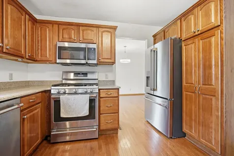 1303 Kenneth Drive Bloomington IL 61704