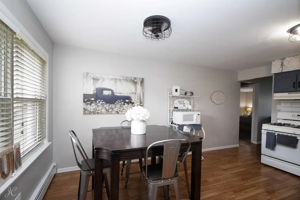 10803 South Pulaski Road Chicago IL 60655