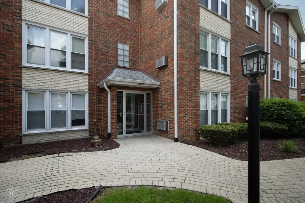 10803 South Pulaski Road Chicago IL 60655