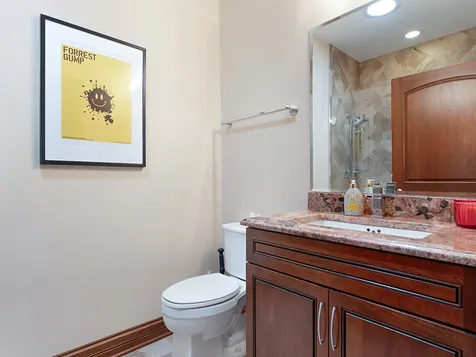 5605 South Kensington Avenue Countryside IL 60525