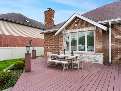 5605 South Kensington Avenue Countryside IL 60525