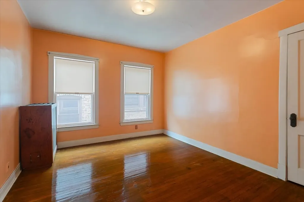 6219 North Claremont Avenue Chicago IL 60659