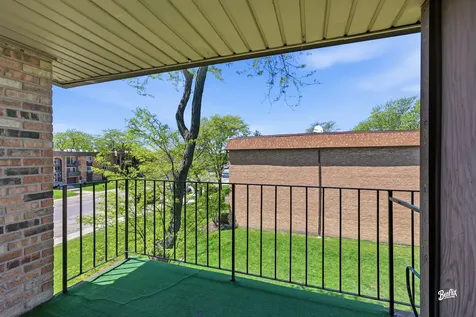 720 Hill Drive Hoffman Estates IL 60169