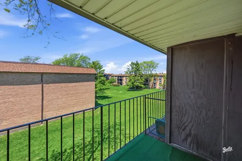 720 Hill Drive Hoffman Estates IL 60169