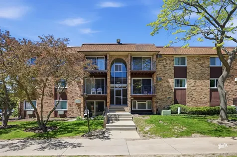 720 Hill Drive Hoffman Estates IL 60169