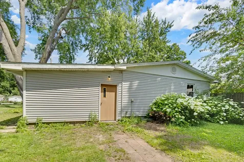 613 North Vorcey Street Tolono IL 61880