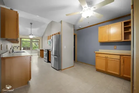 246 Teal Lane Braidwood IL 60408