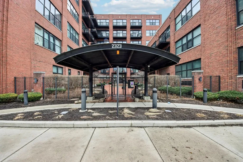 2323 West Pershing Road Chicago IL 60609