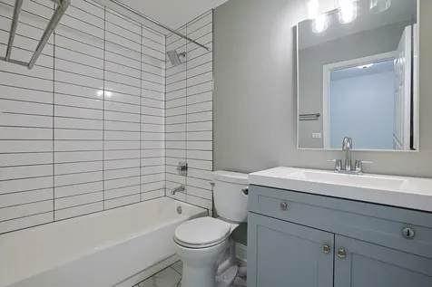 1299 West New Britton Drive Hoffman Estates IL 60192