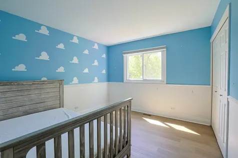 1299 West New Britton Drive Hoffman Estates IL 60192