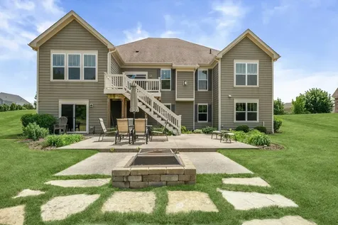 6535 Woodland Hills Drive Lakewood IL 60014