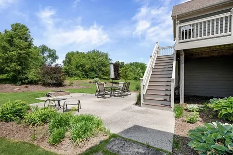 6535 Woodland Hills Drive Lakewood IL 60014