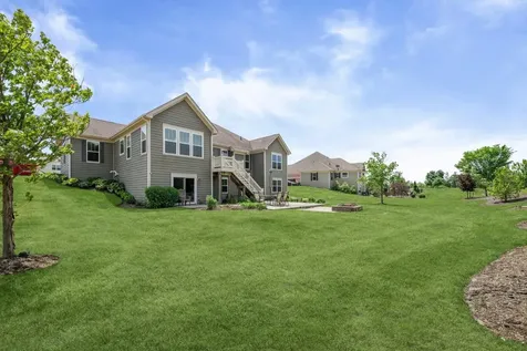 6535 Woodland Hills Drive Lakewood IL 60014