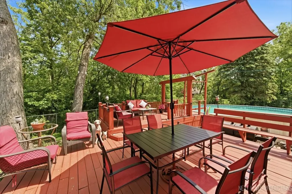 1N255 Prairie Avenue Glen Ellyn IL 60137
