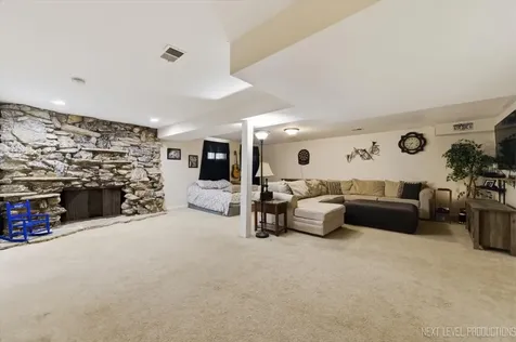 1N255 Prairie Avenue Glen Ellyn IL 60137