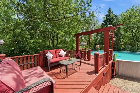 1N255 Prairie Avenue Glen Ellyn IL 60137