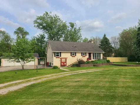 1N255 Prairie Avenue Glen Ellyn IL 60137