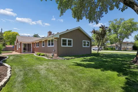 1756 Prairie Avenue Northbrook IL 60062