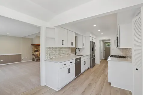 1756 Prairie Avenue Northbrook IL 60062