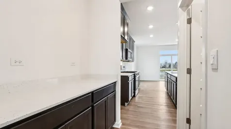 6211 Longford Lane Tinley Park IL 60477