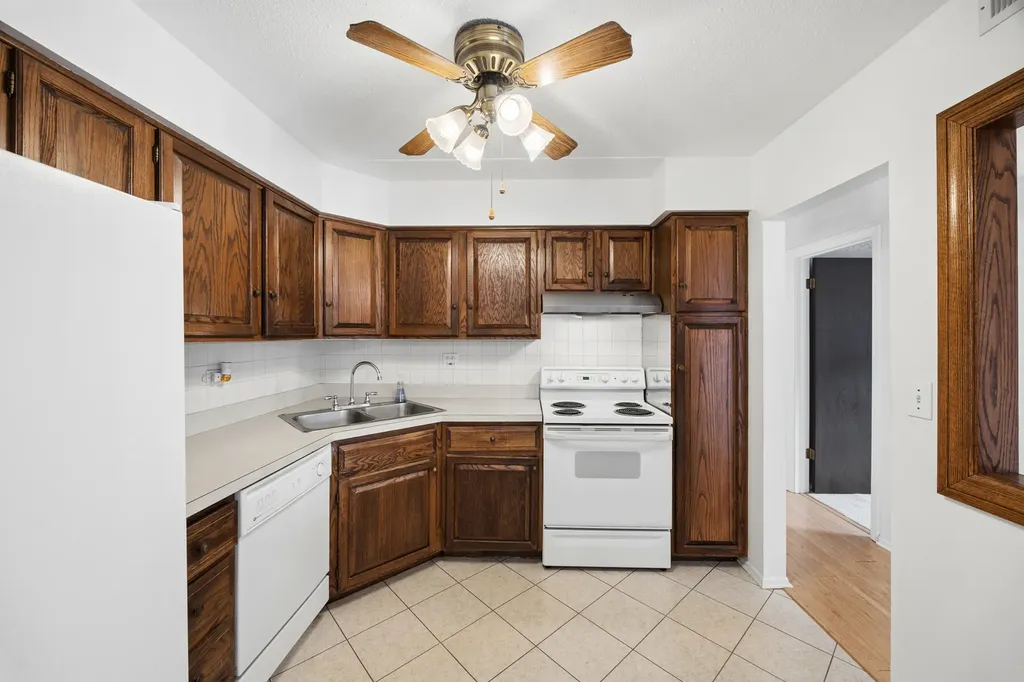475 North Cass Avenue Westmont IL 60559