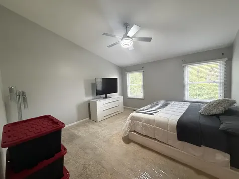 414 Spring Court W Carpentersville IL 60110