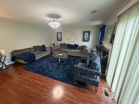 414 Spring Court W Carpentersville IL 60110