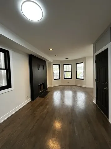 3316 North Damen Avenue Chicago IL 60618