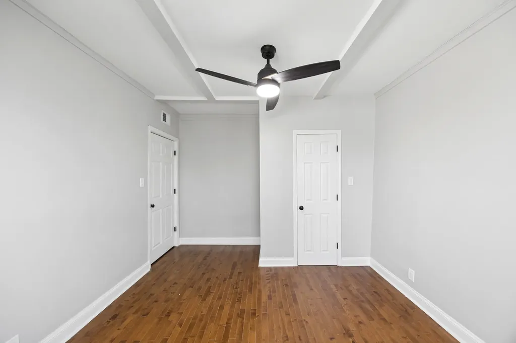1552 East 65th Place Chicago IL 60637